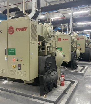 Giải pháp chống ăn mòn, cáu cặn và vi sinh cho Chiller Giải pháp chống ăn mòn, cáu cặn và vi sinh cho Chiller