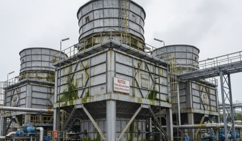 Tẩy Cáu Cặn Tháp Giải Nhiệt – Giải Pháp Hiệu Quả Từ ReeChem