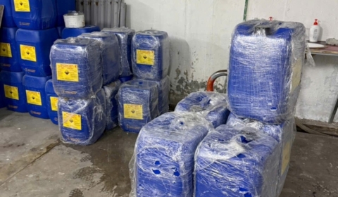 Hoá chất xử lý nước tháp giải nhiệt và chiller cho hệ thống điều hoà trung tâm