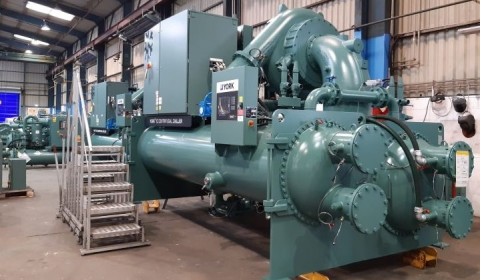 Dịch vụ flushing và thụ động cho hệ thống Chiller – Tháp Giải Nhiệt Mới